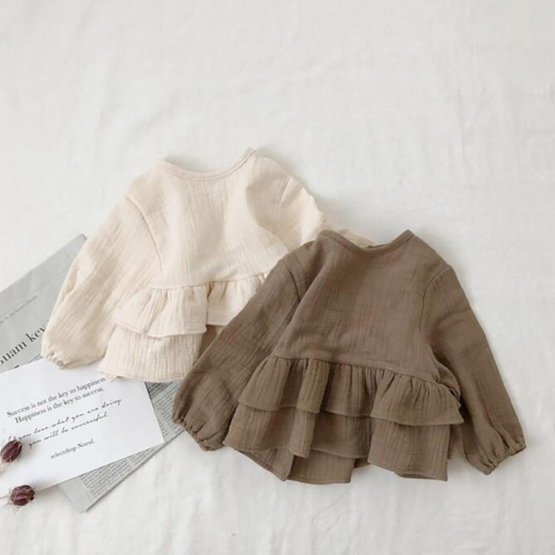 Baby blouse van biologisch katoen met verfijnde ruches voor een chique uitstraling