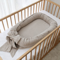 Linnen babynest met strik